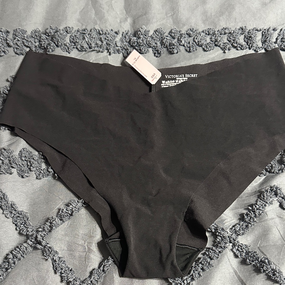 Victoria's Secret Charcoal Seamless Briefs